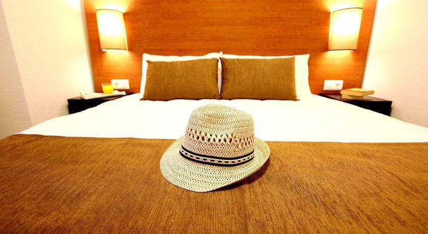 Pierre & Vacances Benidorm Levante Екстер'єр фото