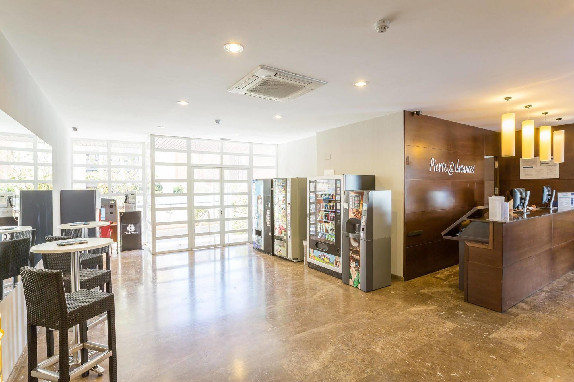 Pierre & Vacances Benidorm Levante Екстер'єр фото