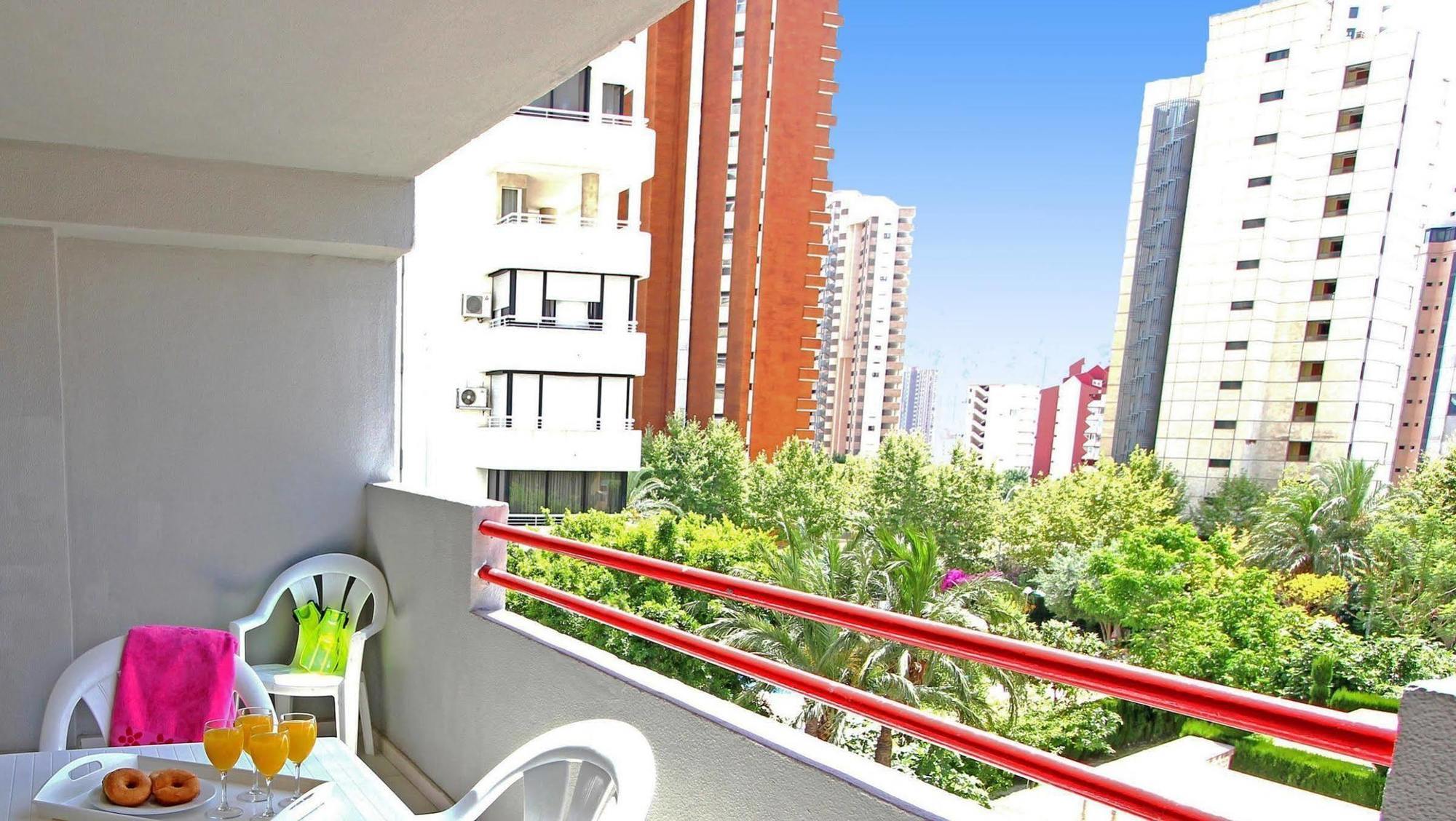Pierre & Vacances Benidorm Levante Екстер'єр фото